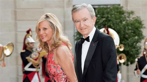 bernard arnault current wife.